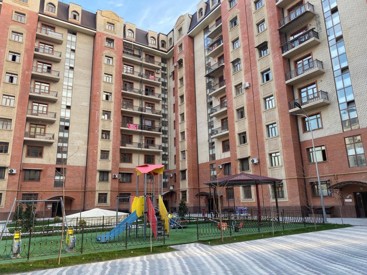 Spacious Apartment In New Building, Near The City Center And Airport Tasjkent Eksteriør bilde