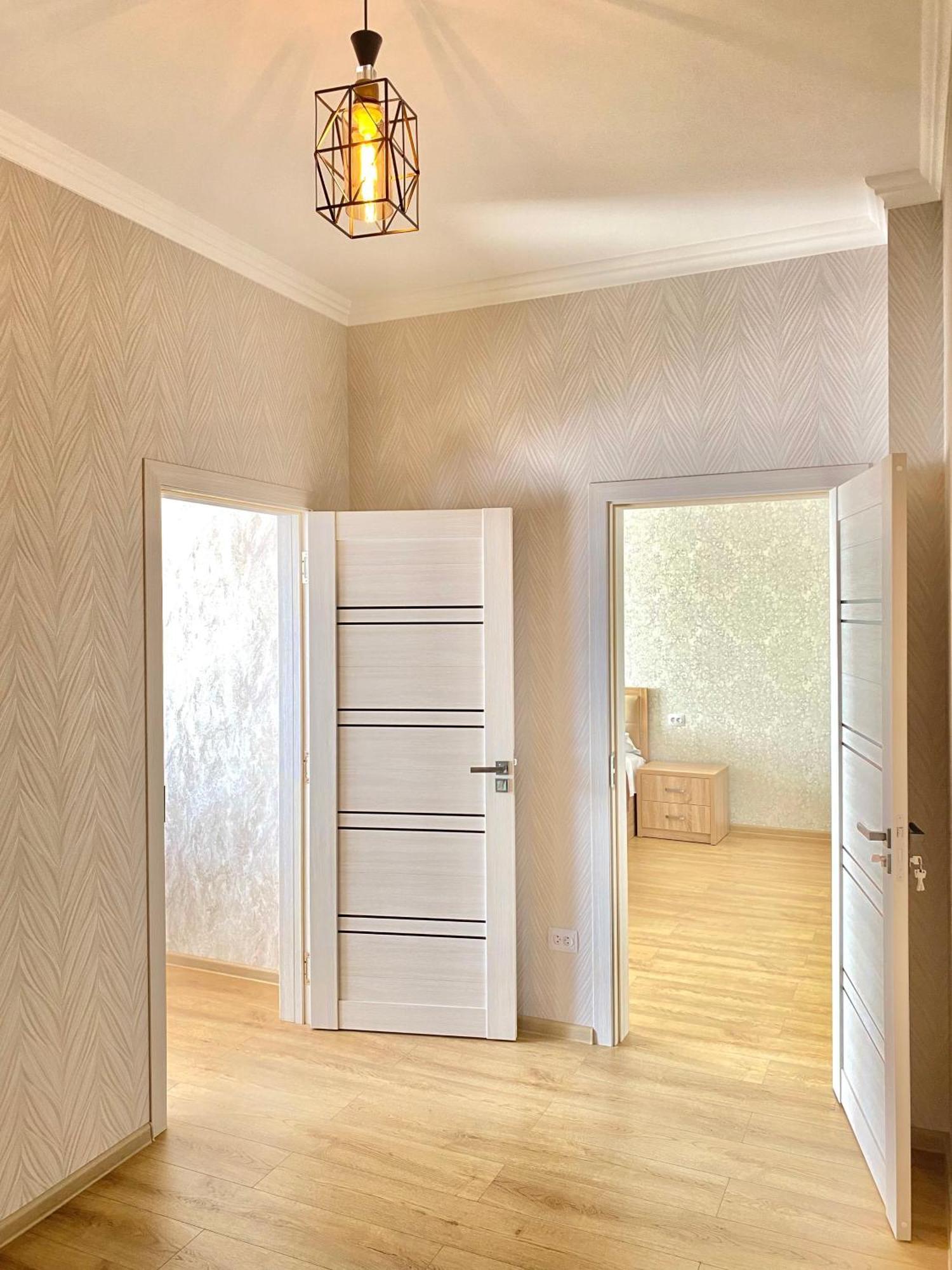 Spacious Apartment In New Building, Near The City Center And Airport Tasjkent Eksteriør bilde